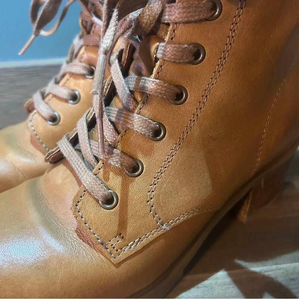 OTBT Cognac Leather Lace Up Combat Boots Side Zip Lug Sole Women’s Size 7 - Picture 11 of 12